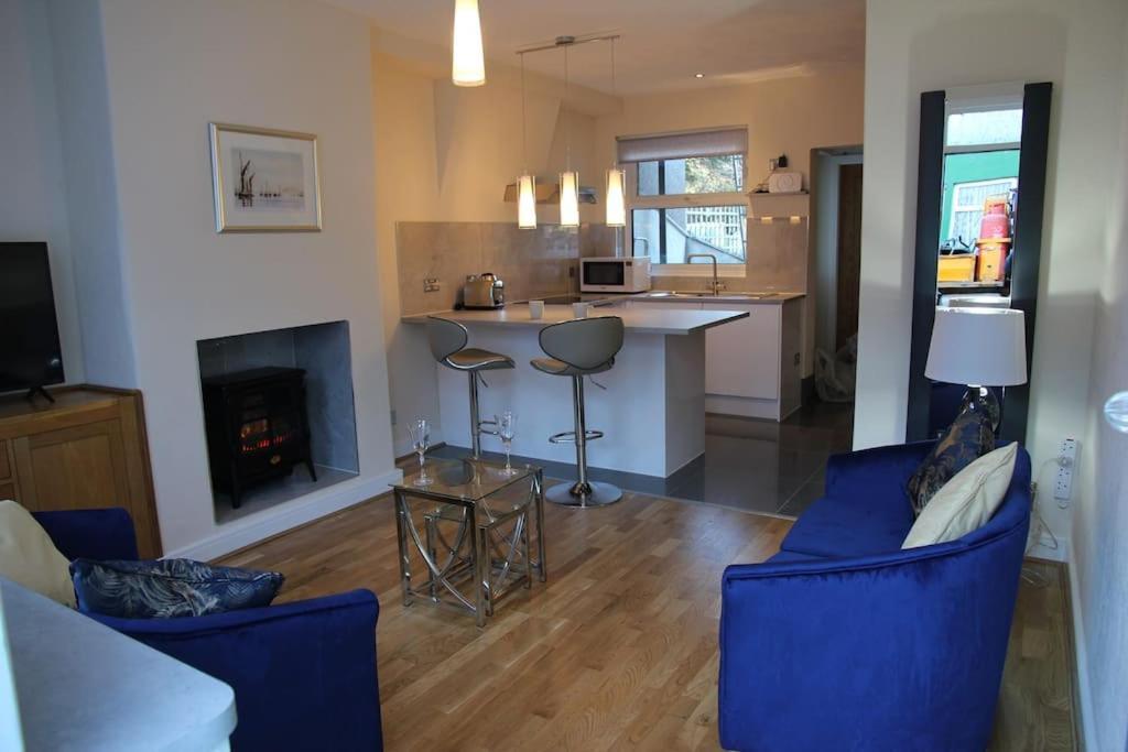 Charming Mid Terrace Cottage Conwy Exterior foto