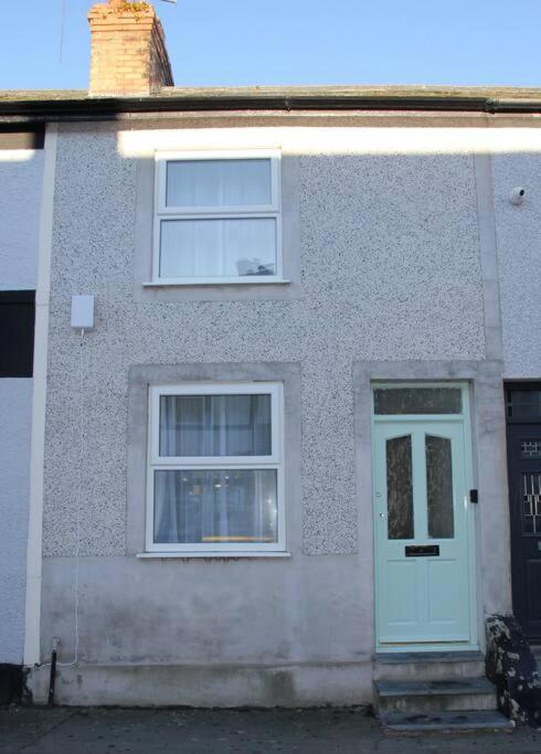Charming Mid Terrace Cottage Conwy Exterior foto